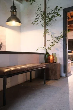 Trademark Living Bänk 'Sean' - Läder/Järn