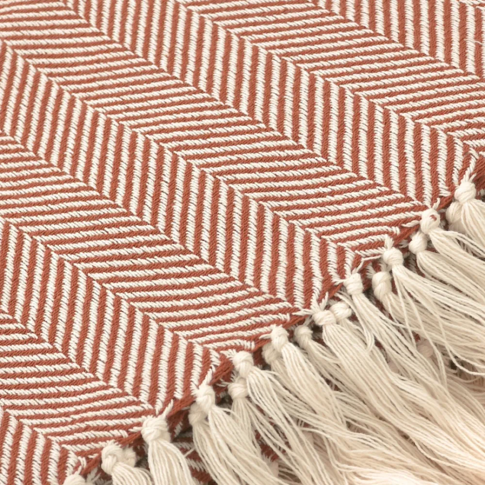 Reforma x Trendcarpet Bomullspläd 'Denisa Fishbone' 130x170cm - Brun/vit