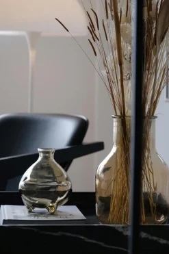 Trademark Living Glasvas 'Melvin' Låg - Beige
