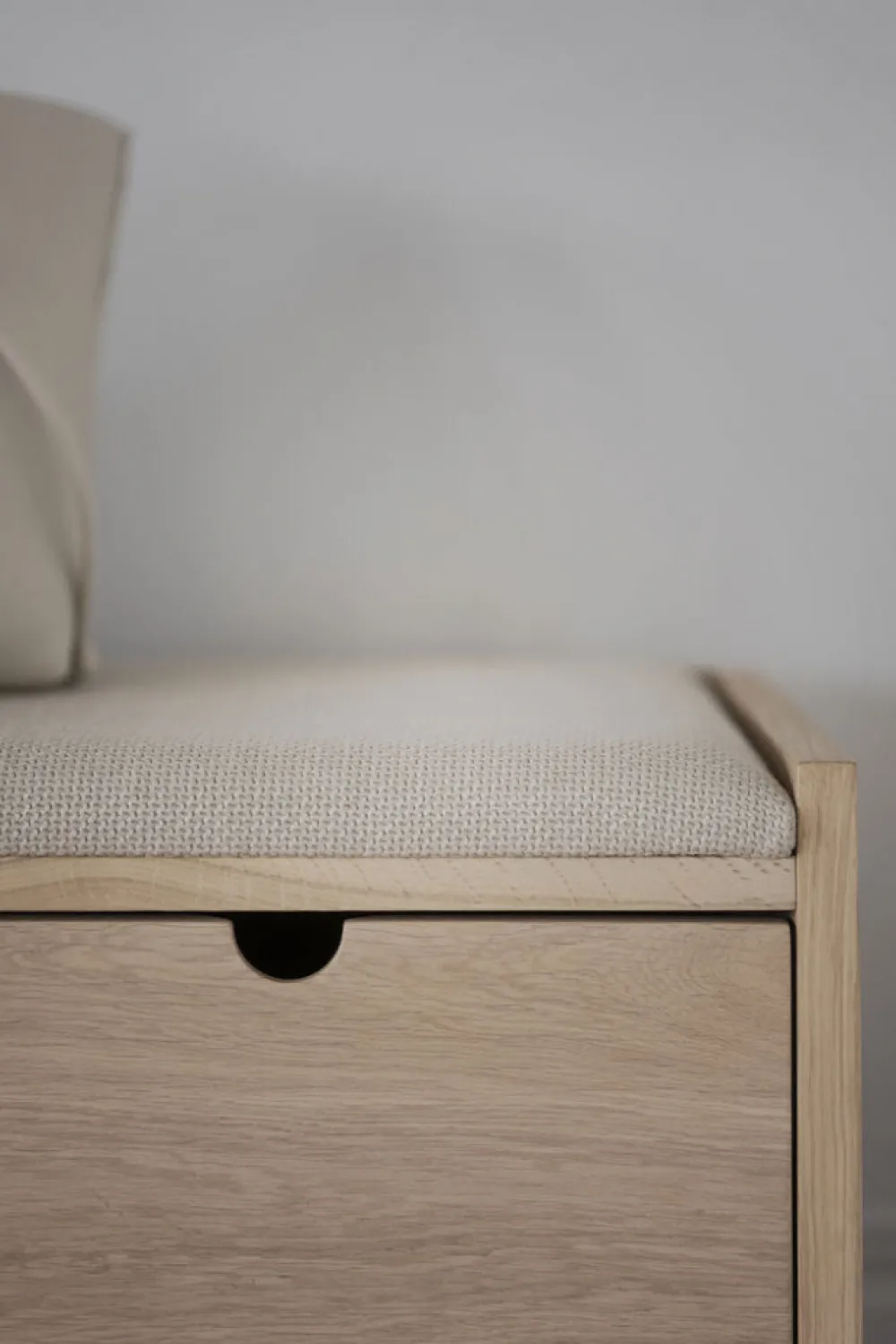 Rowico Home Hallbänk 'Hillmond' 80cm - Ljus ek