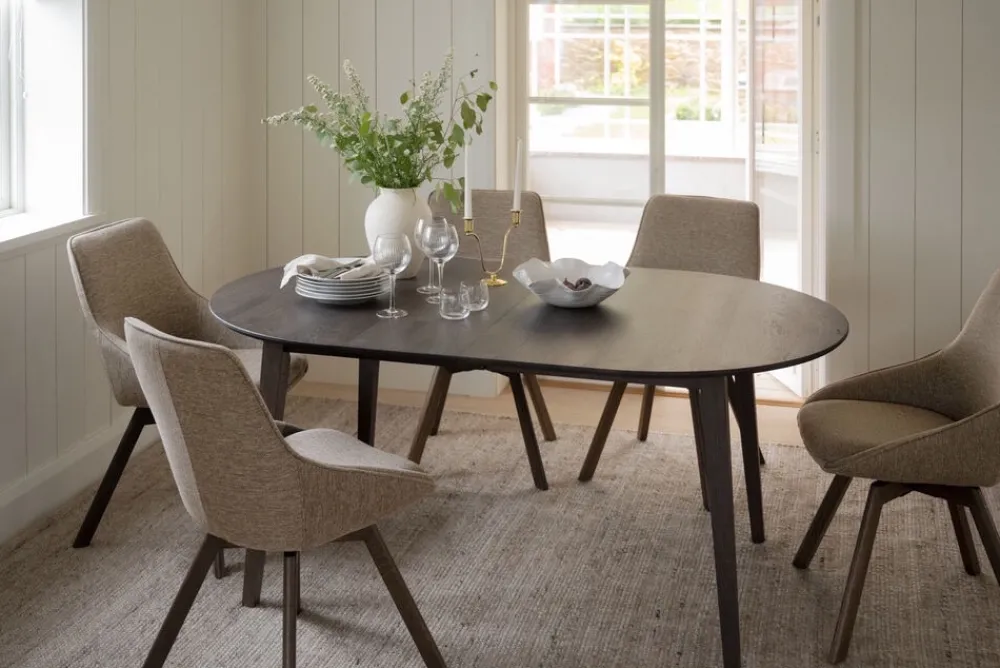 Rowico Home Matbord 'Filippa' 170x105 - Svart