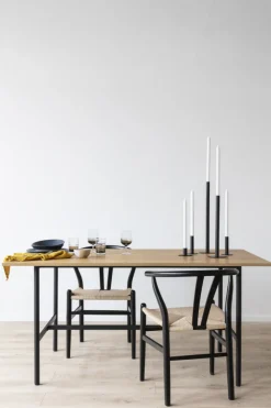 Reforma Matbord 'Line' - Ek/Svart 160x90cm