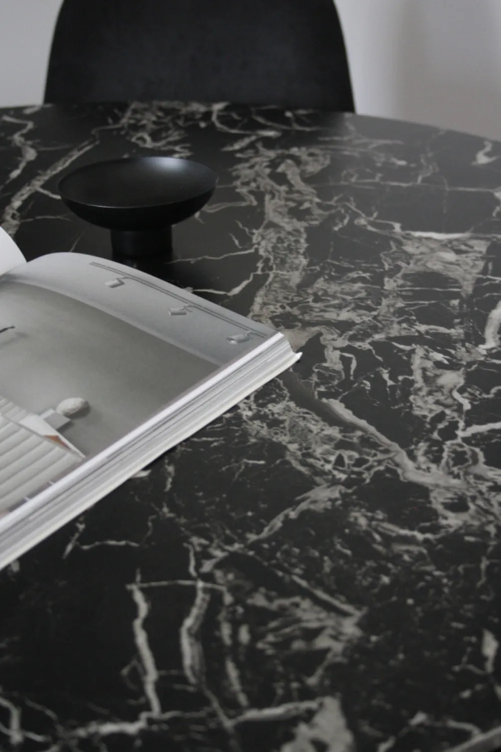 Reforma Matbord 'Marbleous' Runt 100cm - Svart