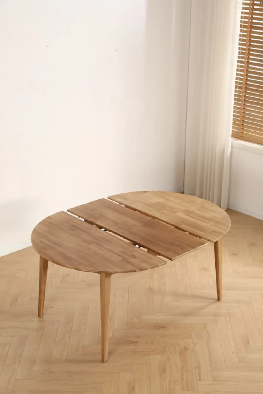 Reforma Matbord 'Saba' Ovalt/Runt 120-165x120 cm - Ek