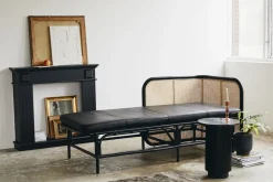Nordal Sidobord 'Erie' Runt 40cm - Svart Marmor