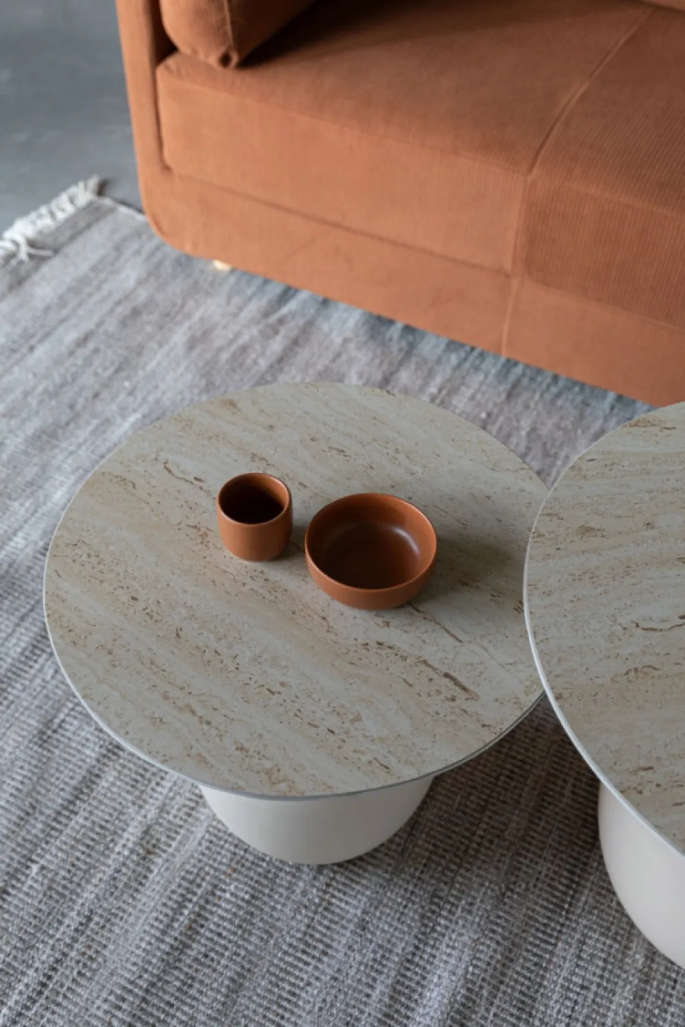 Zuiver Sidobord 'Karula' - Beige