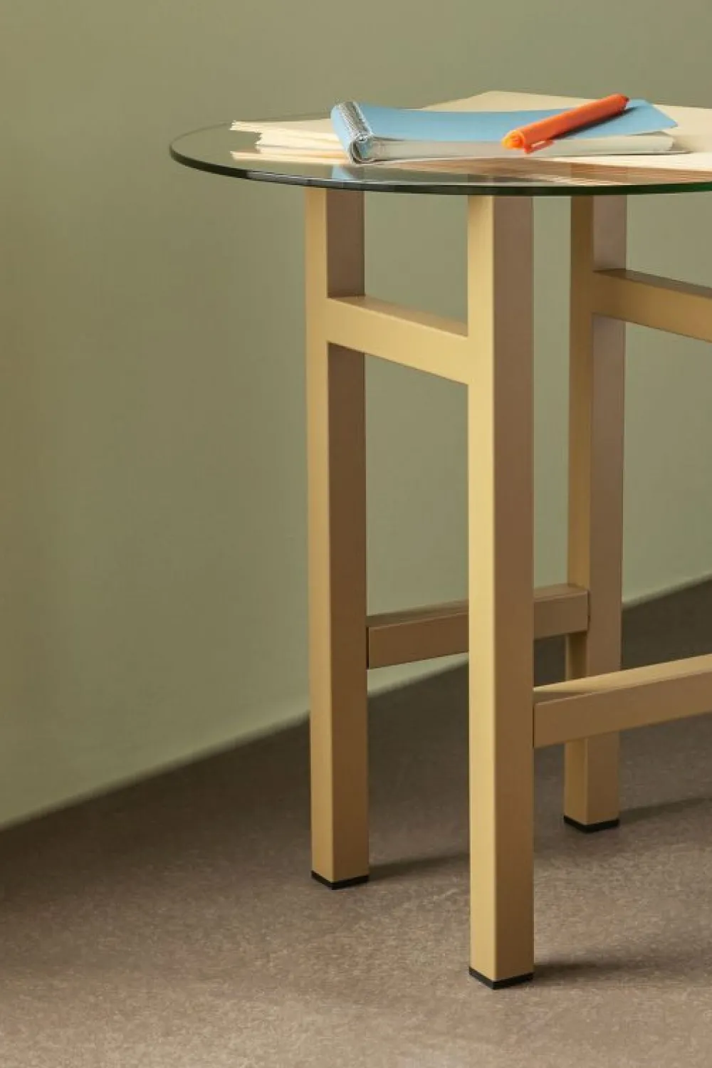 Hübsch Sidobord 'Olive' - Natur