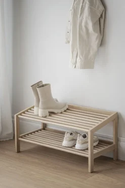 Rowico Home Skohylla 'Hillmond' - Ljus ek