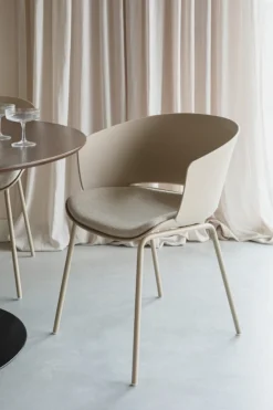 Zuiver Stol 'Jessica' - Beige