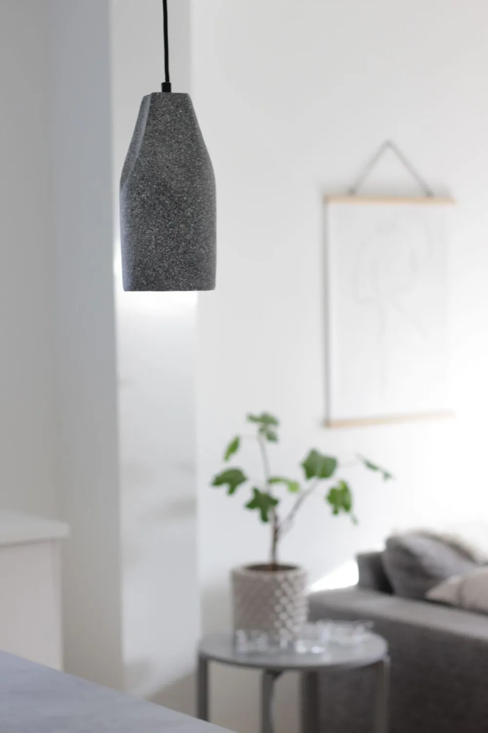 Fair Glare Taklampa 'Stone Cylinder' - Cement